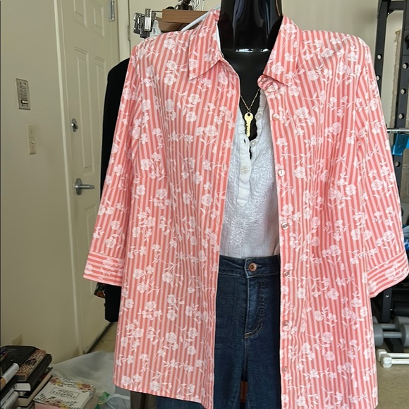 Peach Floral Shirt - Picture 3 of 9